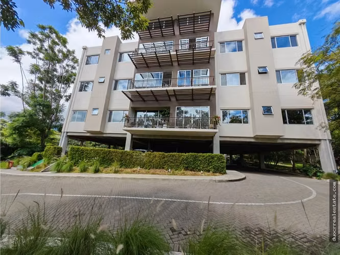 VENTA DE APARTAMENTO EN LA PACO, ESCAZU