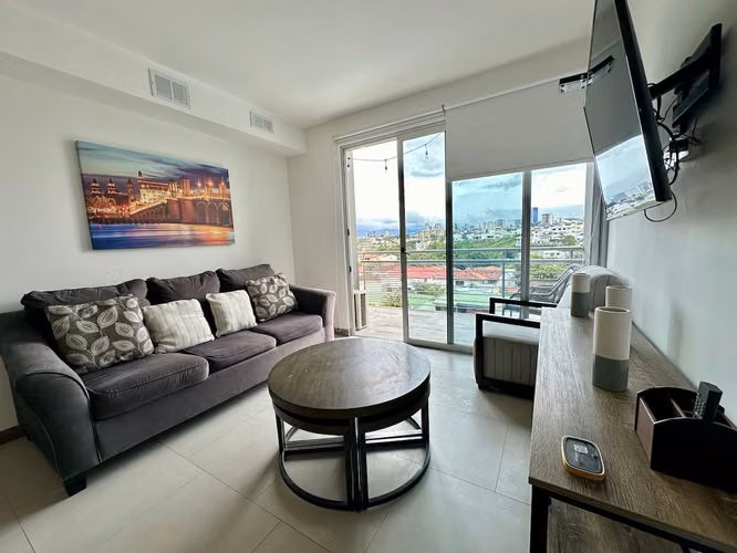 ALQUILER DE APARTAMENTO AMOBLADO EN ESCAZU