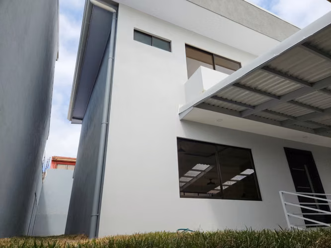 Casa nueva en Santo Domingo Heredia | 3 habitaciones y jardín - Imagen 12