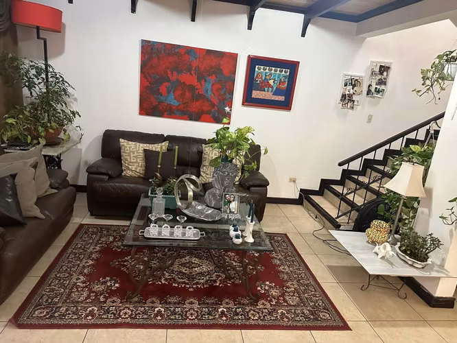 Vendo para inversión en Trejos Montealegre
