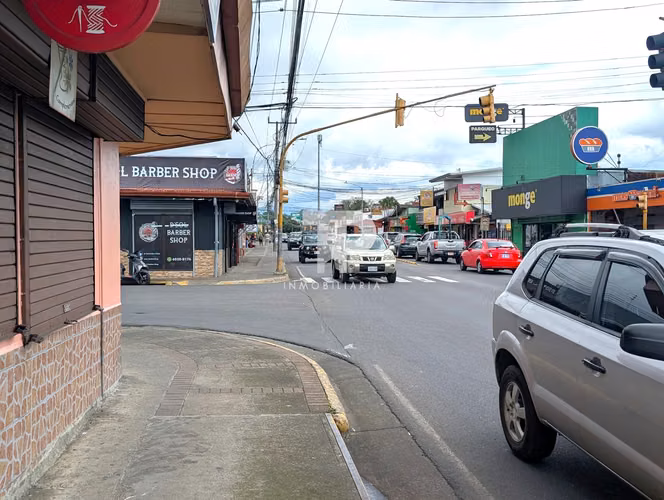 PROPIEDAD COMERCIAL SAN JOAQUÍN DE FLORES SOBRE LA CALLE PRINCIPAL HACIA ALAJUELA SCG46 - Imagen 2
