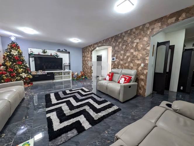 SE VENDE CASA SAN PABLO HEREDIA ESPACIOSA CON BELLOS ACABADOS SCG7 - Imagen 2