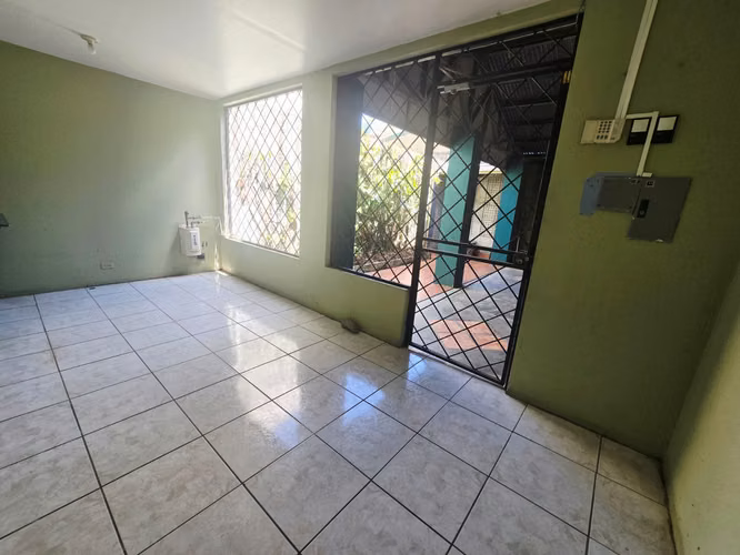 Venta de hermosa propiedad en Residencial Villa Adobe, Santo Domingo - Imagen 6