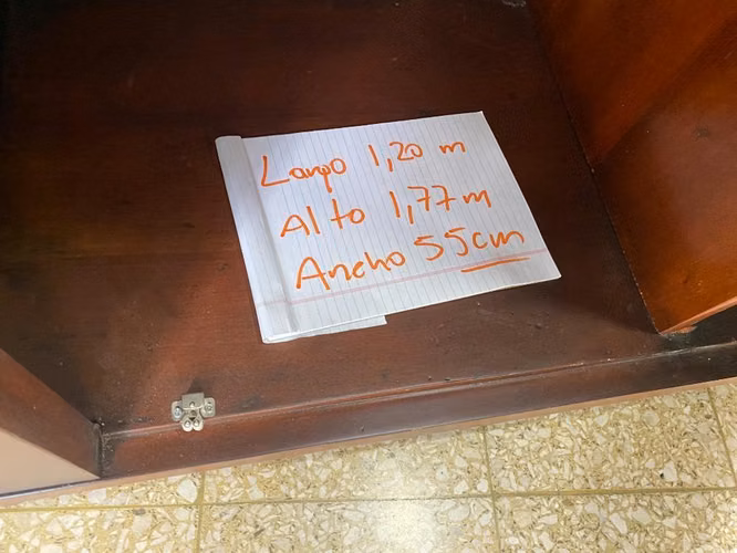 Ropero en CEDRO AMARGO