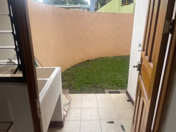 Apartamento en Atenea - Imagen 9