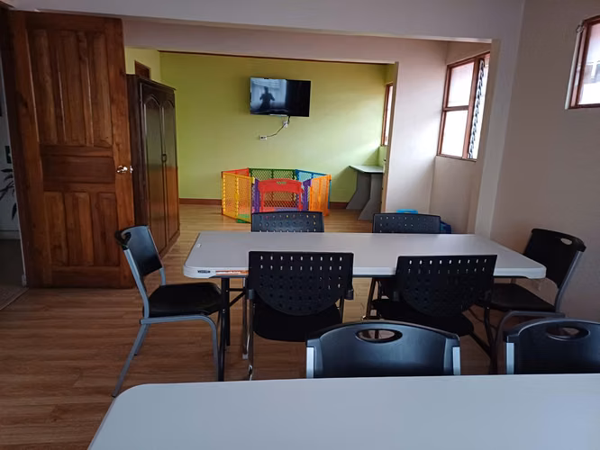 Edificio Comercial en Venta – Ubicación Estratégica en Zapote sobre Carretera Nacional - Imagen 12