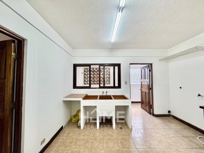 Alquiler de amplio Apartamento en San Rafael de Escazú $1800 - Imagen 2