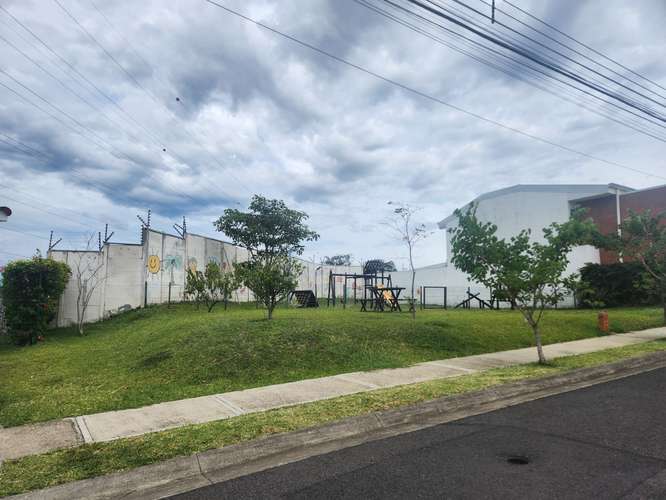 Lote residencial Los Arcos Heredia - Imagen 16