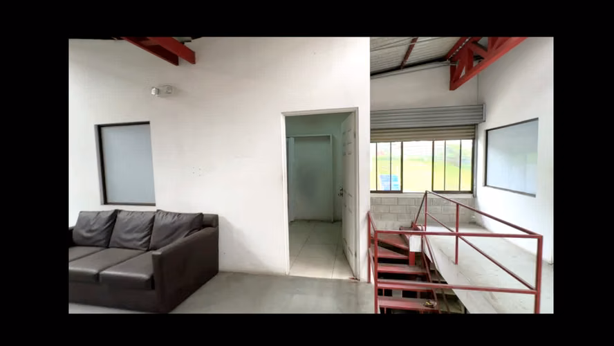 Ofibodega en Venta, Estratégica a Pasos de San José Centro – Amplios Espacios y Alto Potencial Comercial - Imagen 8