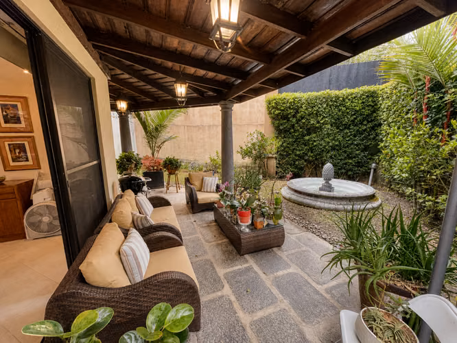 Venta de Casa de Lujo en Condominio-Jaboncillos de Escazú