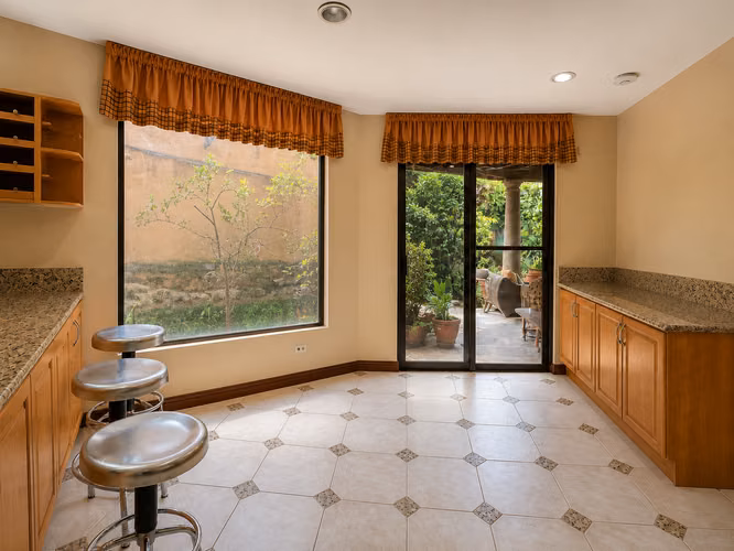 Venta de Casa de Lujo en Condominio-Jaboncillos de Escazú