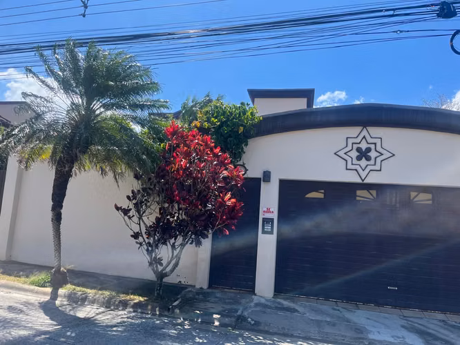 ALQUILER DE CASA EN RESIDENCIAL SEGURIDAD, POZOS DE SANTA ANA - Imagen 18