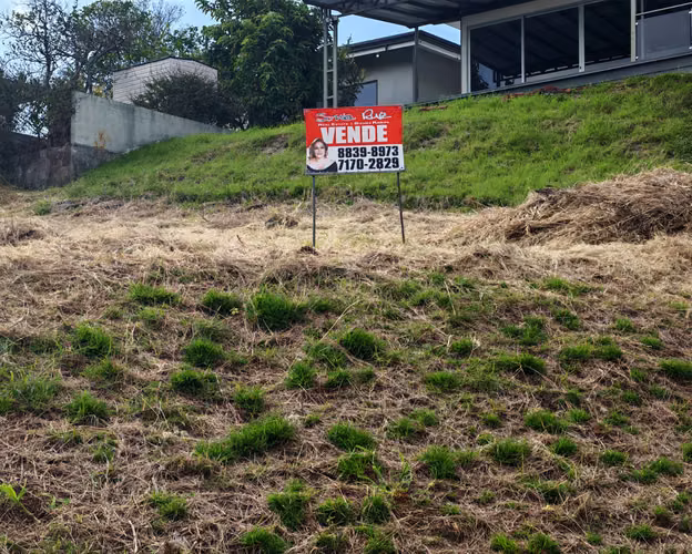 SE VENDE LOTE EN  LOMAS DE ZURQUI SAN ISIDRO DE HEREDIA - Imagen 8