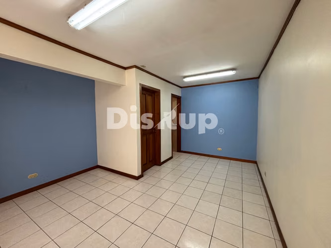 Venta de edificio. Uso de suelo comercial. San José centro
