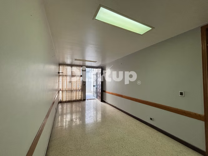 Venta de edificio. Uso de suelo comercial. San José centro