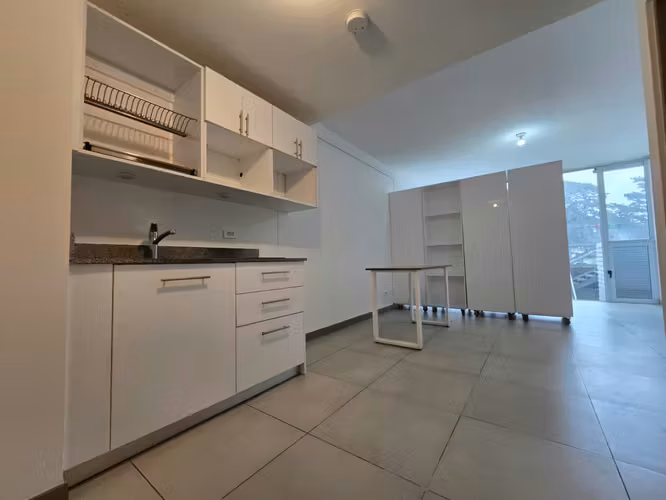 Alquiler de apartamento en Curridabat - Imagen 4
