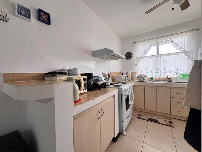 HERMOSA CASA EN CONDOMINIO MÁLAGA HERRADURA $149.000 - Imagen 2