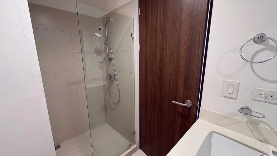 Alquiler de Apartamento Torre Ü Nunciatura, Rohrmoser - Imagen 7