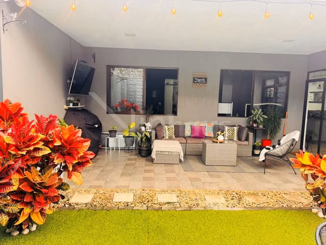 id 42027 Hermosa casa de una planta en condominio - Imagen 5