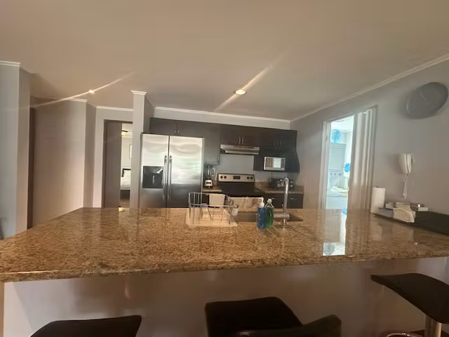 Apartamento Amueblado en Alquiler en Escazu con excelente Ubicación - Imagen 6