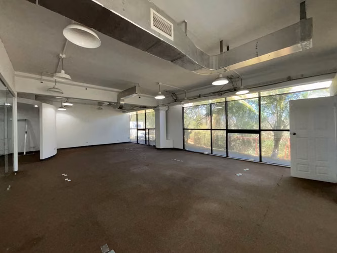 ALQUILER DE OFICINAS EN EDIFICIO CORPORATIVO - ESCAZU