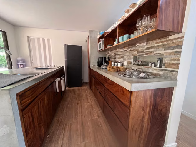 Casa + Apartamento / Venta / Santa Cruz Guanacaste / Lote 1.406 m² / Independiente - Imagen 12