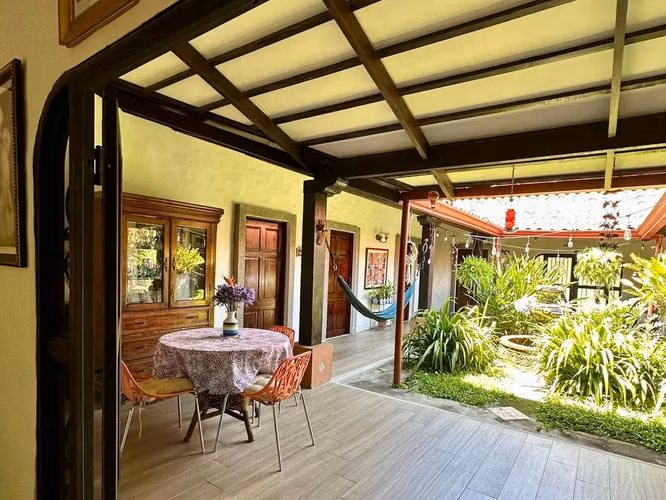 VENTA DE CASA CON ARQUITECTURA COLONIAL, PATIO CENTRAL Y FUENTE - POZOS DE SANTA ANA - Imagen 14