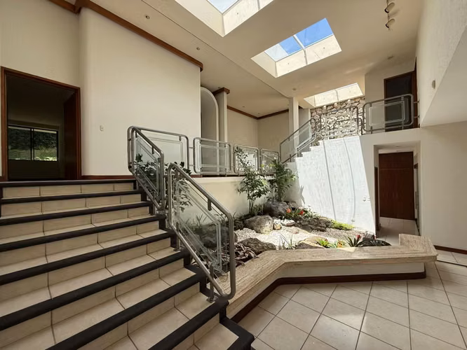 ALQUILER DE CASA EN CONDOMINIO PRIVADO, SAN RAFAEL DE ESCAZÚ* - Imagen 5