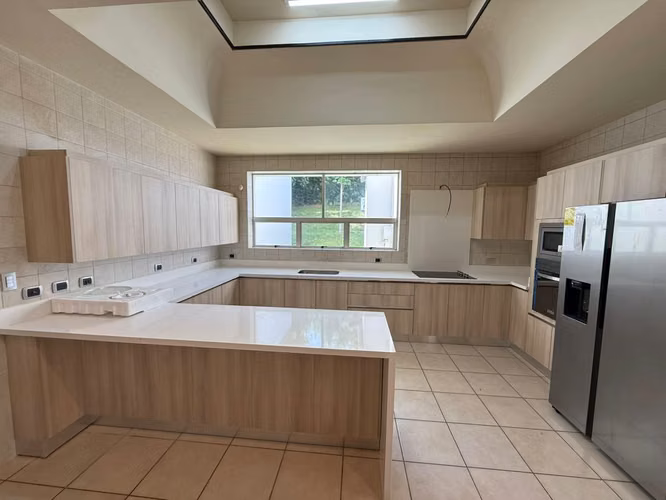 ALQUILER DE CASA EN CONDOMINIO PRIVADO, SAN RAFAEL DE ESCAZÚ* - Imagen 2
