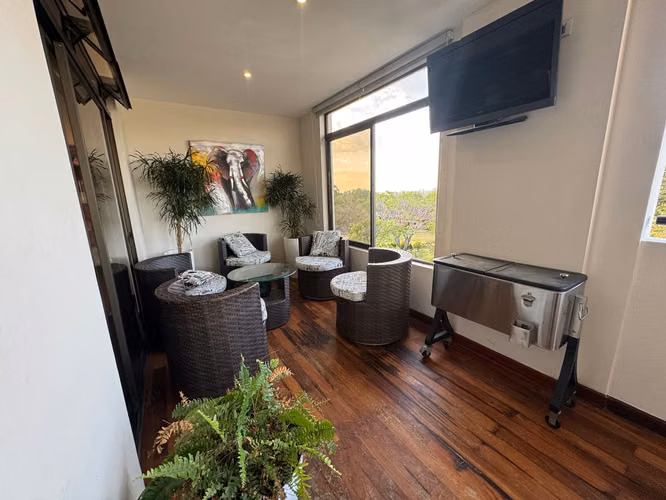 ALQUILER DE PENTHOUSE EN AVALON COUNTRY CON 4 PARQUEOS - Imagen 7