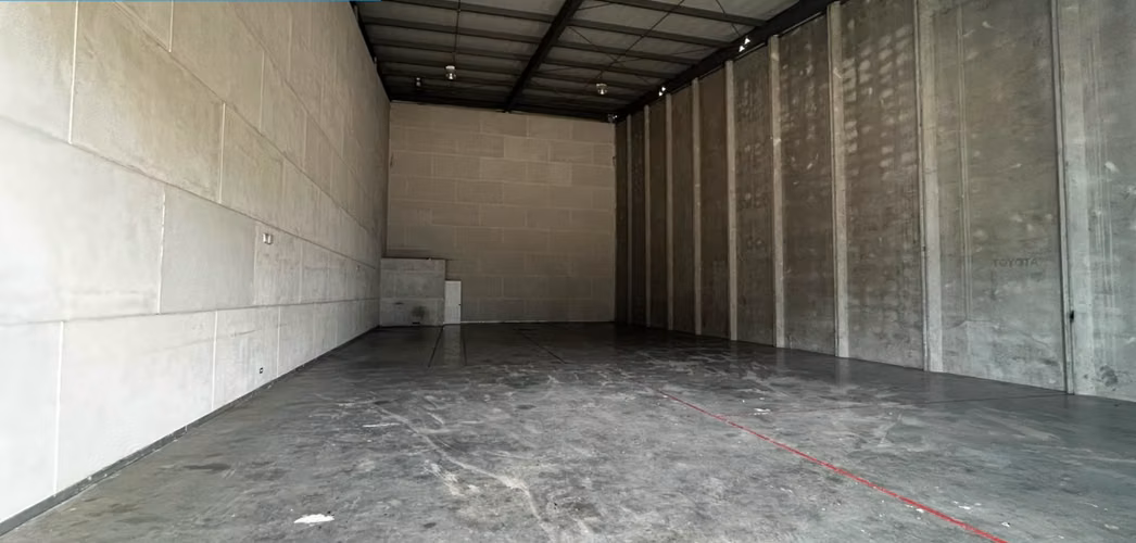 Bodegas de 312m2 en complejo Industrial Ciruelas - Imagen 2