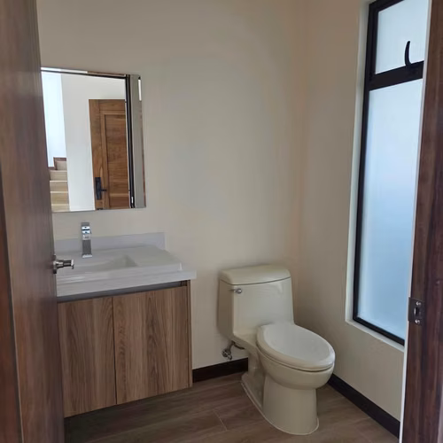 Casa Nueva en Condominio Camino del Sol, San Roque