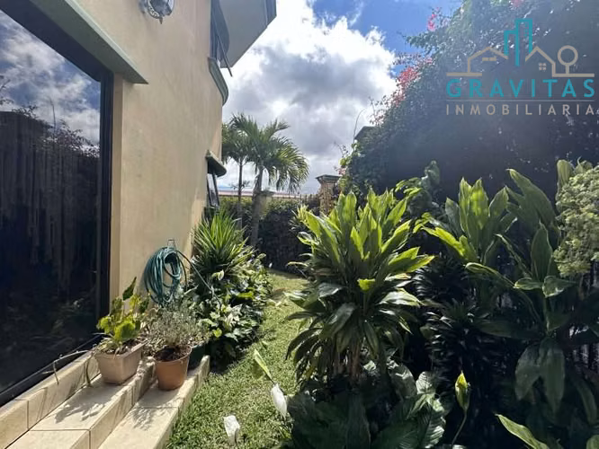 Venta de casa en Curridabat Guayabos | 3 hab | ALTA PLUSVALÍA | F 676