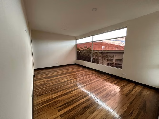Alquiler de Propiedad para Oficinas en Barrio Luján