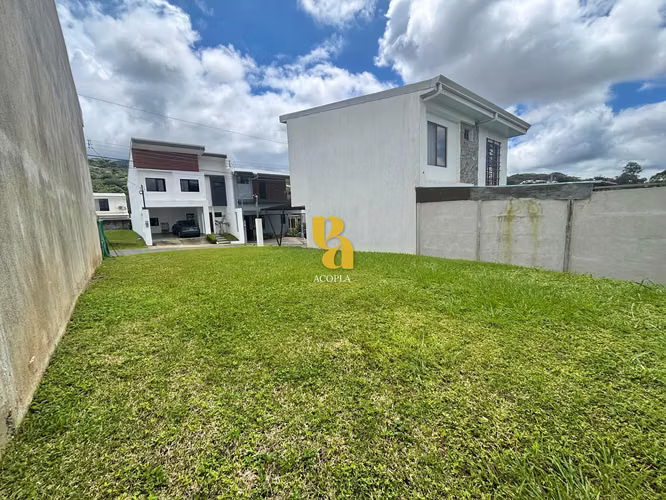 Venta de lote en condominio en Brasil de Santa Ana - Imagen 3