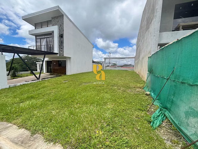 Venta de lote en condominio en Brasil de Santa Ana - Imagen 5
