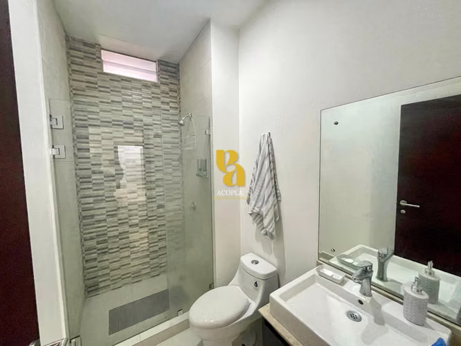 Venta de apartamento en condominio en Cariari, Heredia