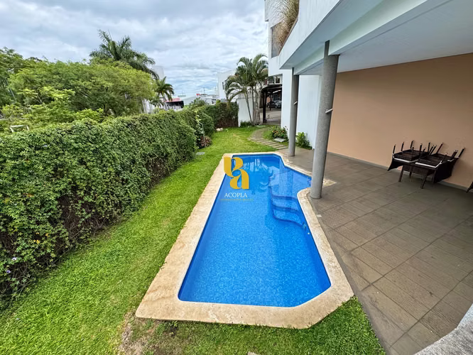 Venta de apartamento en condominio en Cariari, Heredia
