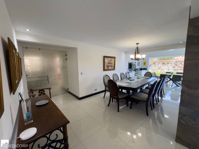 Casa moderna con uso de suelo mixto en Residencial Altamonte, Curridabat - Imagen 5