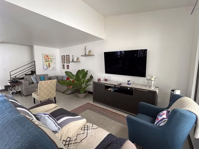 En Venta | Casa Moderna de 3 Habitaciones en Bosques del Café, Guachipelín | Amenidades y Vistas - Imagen 8