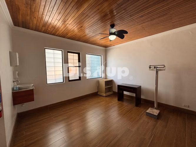 Alquiler de oficinas/consultorios entre 6 m2 y 50 m2. La Uruca, San José - Imagen 11