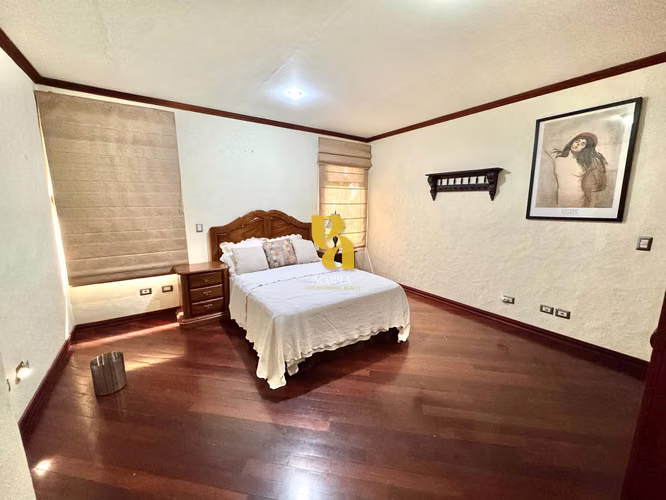 Venta de casa de 1 nivel en el Alto de las Palomas, Escazú