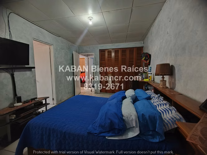 Se vende en Cartago, uso mixto. Ideal para Inversión