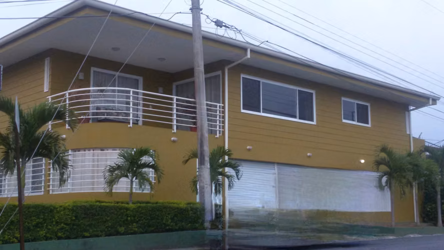 Property with House and Apartment in Orange, Alajuela