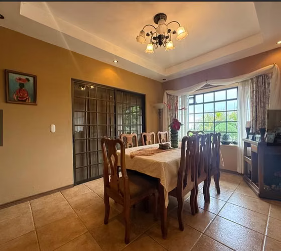 VENDO CASA EN GETSEMANI HEREDIA