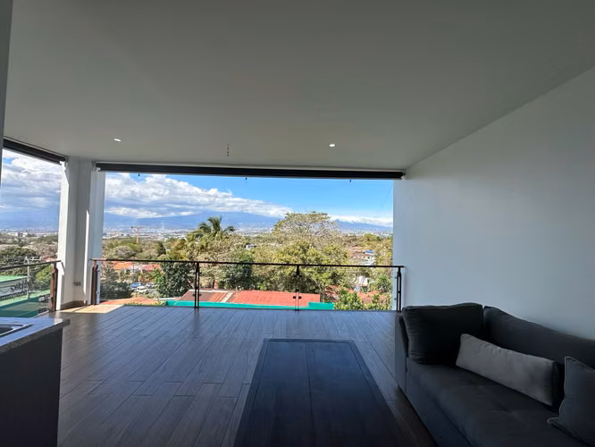 Venta de casa en Escazú - Imagen 3