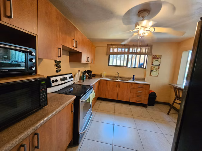 PUNTARENAS EN VENTA. JUNTO AL MAR! EXCELENTE PRECIO Y NEGOCIABLE!