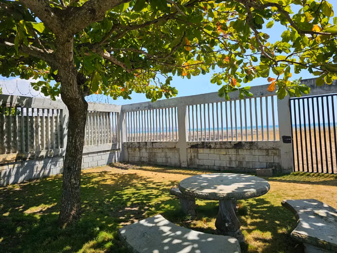 PUNTARENAS EN VENTA. JUNTO AL MAR! EXCELENTE PRECIO Y NEGOCIABLE!