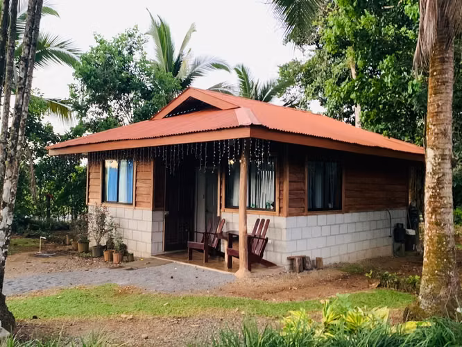 Casa rodeada de 40.000 m² de selva