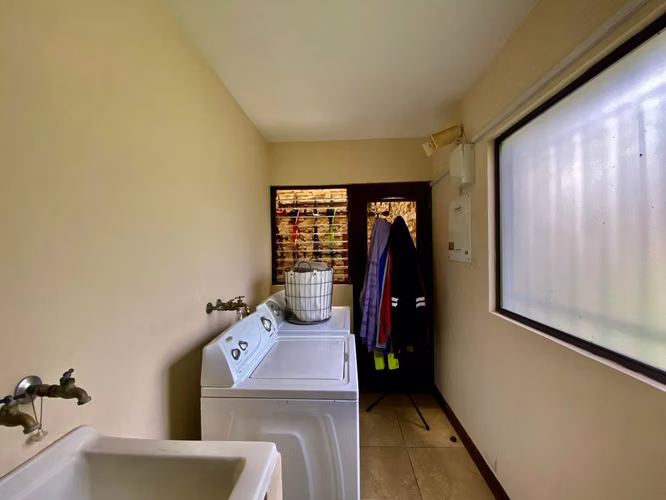 Viva en Santa Ana – Casa en Condominio con Seguridad y Excelente Ubicación